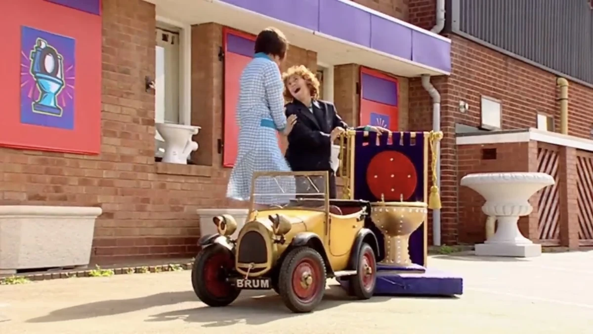 Brum and the Golden Loo
